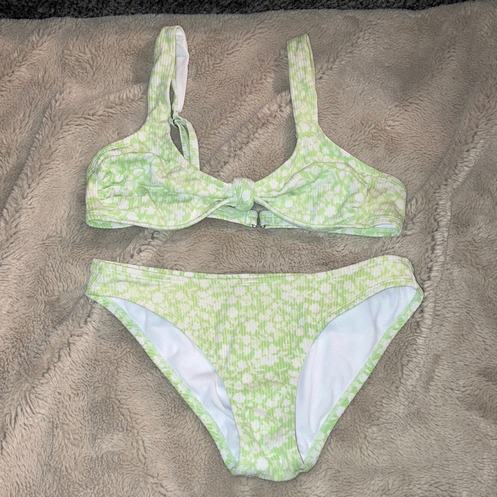 🔹4 for $30 Xhilaration Knotted Bikini, Medium Top/XS Bottom